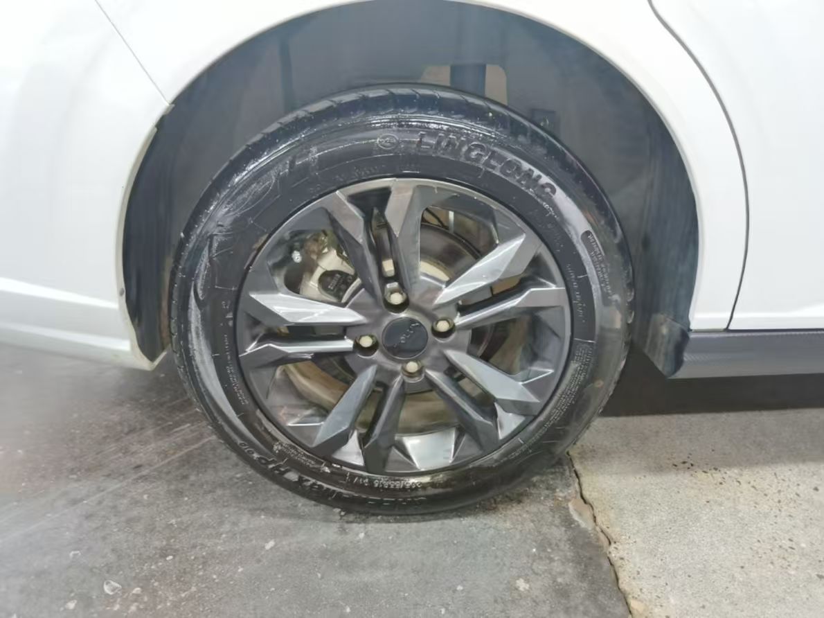 Dongfeng Aeolus Yixuan 2024 1.5L Automatic JingSu Edition — снимка 11
