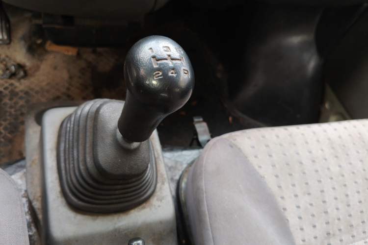 Used CHANGAN KAICHENG Xingguang 4500 2012 1.3L Base Version 4G13S1 Gear Lever