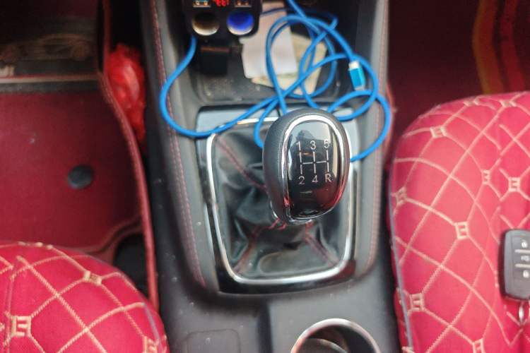 Used CHANGAN OSHAN A800 2017 1.6L Manual Luxury Model
