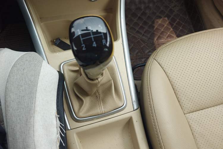 Used BAIC Senova D20 2015 Sedan 1.3L Manual Joy Edition