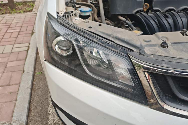 Used Geely Auto Emgrand 2017 Hatchback RS Million Edition 1.5L CVT Upward Version
