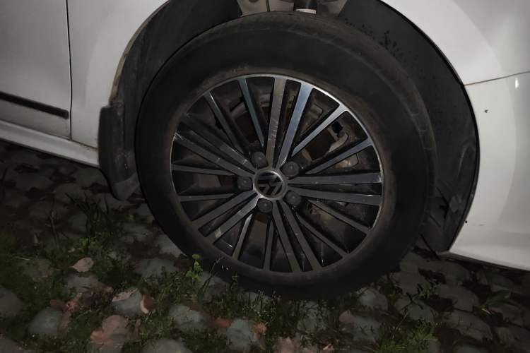 Used Volkswagen Sagitar 2017 230TSI Automatic Luxury Edition