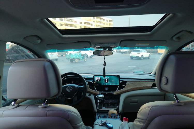 Used Buick GL8 2017 ES 28T Comfort Model China V Standard