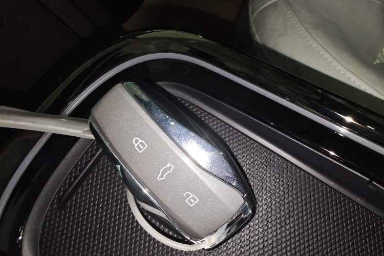 Used JAC Yiwei 3 2024 Beloved Edition 330km Air+