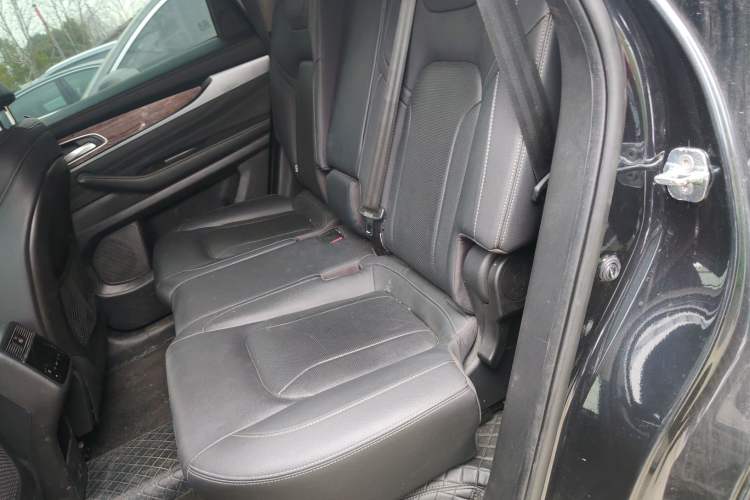 Used EXEED Lanyue 2021 400T Four-Wheel Drive Starlight Pro Edition 7 Seats Left Rear Seat