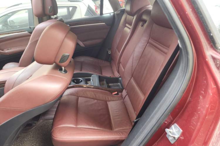 Used BMW X6 2011 xDrive35i
