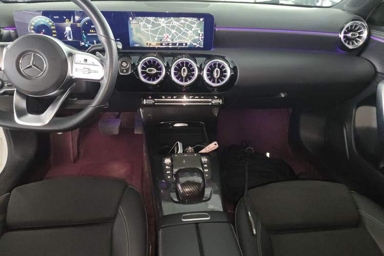 Used Mercedes-Benz A-Class 2021 A 200 L Sport Sedan Fashion Model