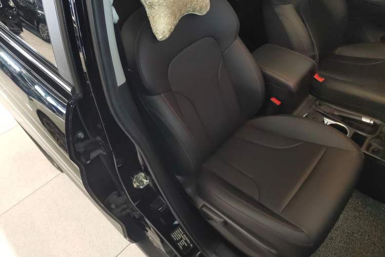 Used Haval M6 2019 1.5T DCT Two-Wheel Drive Value Edition China VI Standard