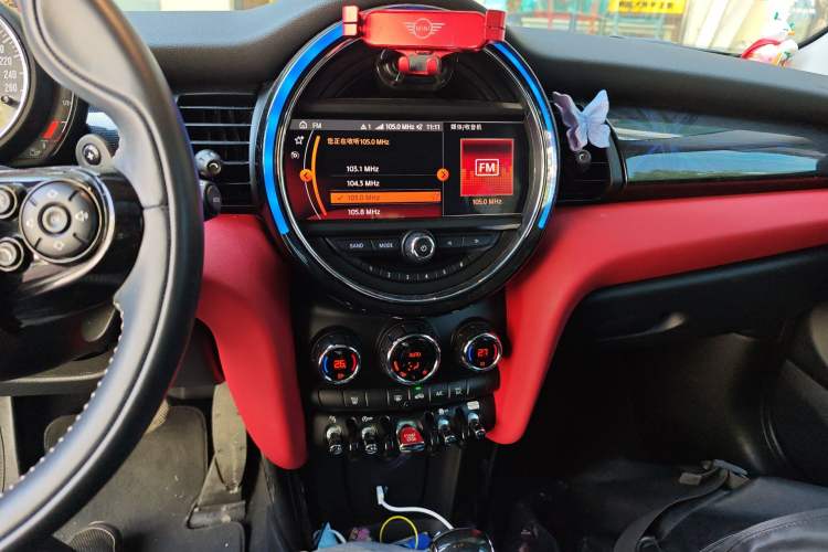 Used MINI 2019 2.0T COOPER S Artist Audio And AC Panel