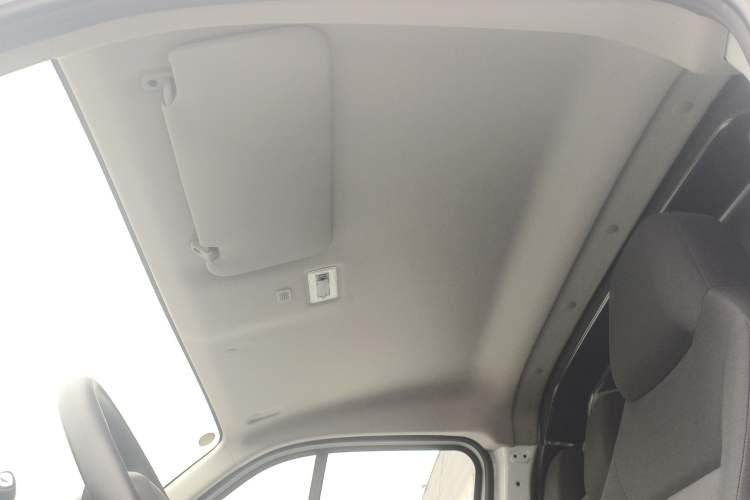 Used JMC E Fushun 2025 Model 41.5 kWh Blind Window Version, Short Wheelbase Low Roof, 3.0 tons
