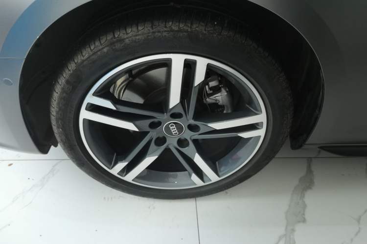 Used Audi A4L 2023 40 TFSI Luxury Dynamic Model