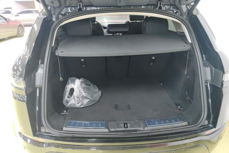 Used Land Rover Range Rover Evoque New Energy 2023 Aurora L P300e Plug-in Hybrid Electric Version