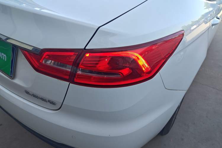 Used Ford Escort 2019 Revised 1.5L Automatic ZhiXiang Version (Tire Pressure Monitoring) China VI Standard
