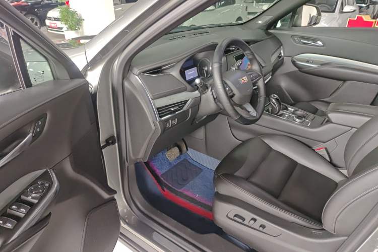 Used Cadillac XT4 2018 28T Two-Wheel Drive Leading Version