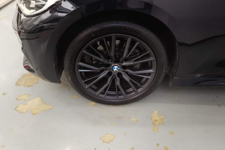 Used BMW 3 Series 2021 Second Facelift 325i M Sport Night Edition Package
