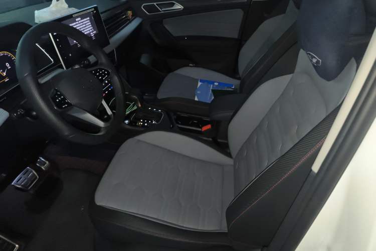 Used Volkswagen Tiguan X 2023 330TSI Two-Wheel-Drive Flagship Edition