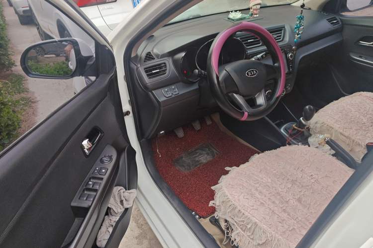 Used Kia K2 2011 Sedan 1.4L MT TOP
