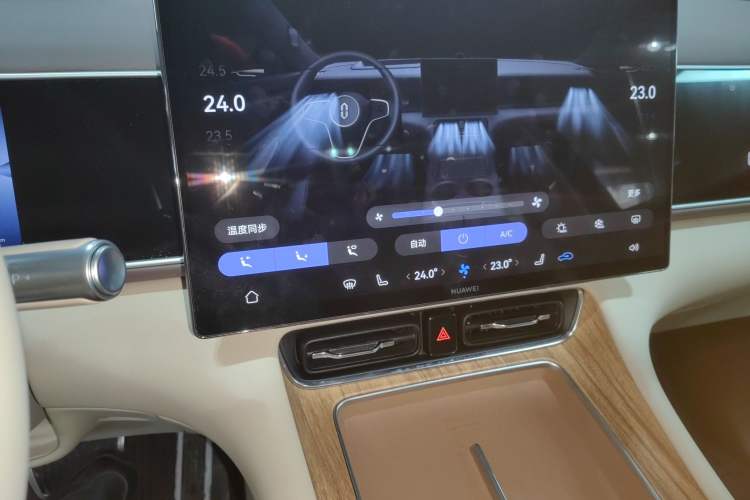 Used Hima AITO M7 2026 Model Range-Extending Max All-Wheel Drive 5-Seater Version