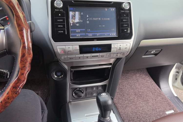 Used Toyota Prado 2019 3.5L Automatic TX-L Deluxe Edition with Rear-Mounted Spare Tire Audio And AC Panel