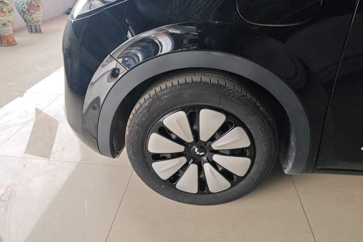 Used Wuling Bingo 2023 333 km Lingxi Connected Version
