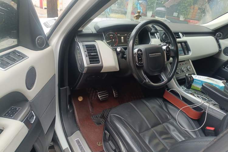 Used Land Rover Range Sport 2015 3.0 SDV6 HSE Driver Seat