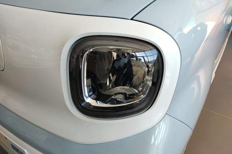 Used Bestune Pony 2026 222km Colorful Horse Left Front Headlight