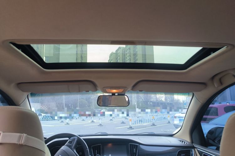 Used Baojun 730 2016 1.8L iAMT Luxury Model 7 Seats
