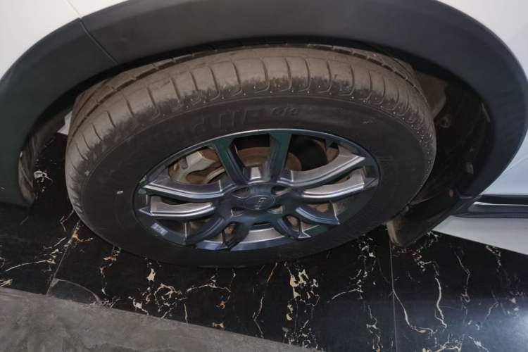 Used Geely Auto Vision X3 2021 PRO 1.5L CVT Deluxe Model
