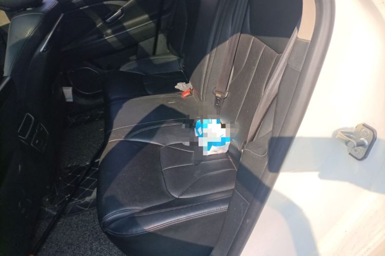 Used Geely Auto Emgrand GT 2015 2.4L Comfort Model
