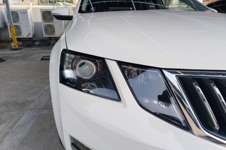 Used Skoda Octavia 2018 TSI230 DSG Luxury Edition
