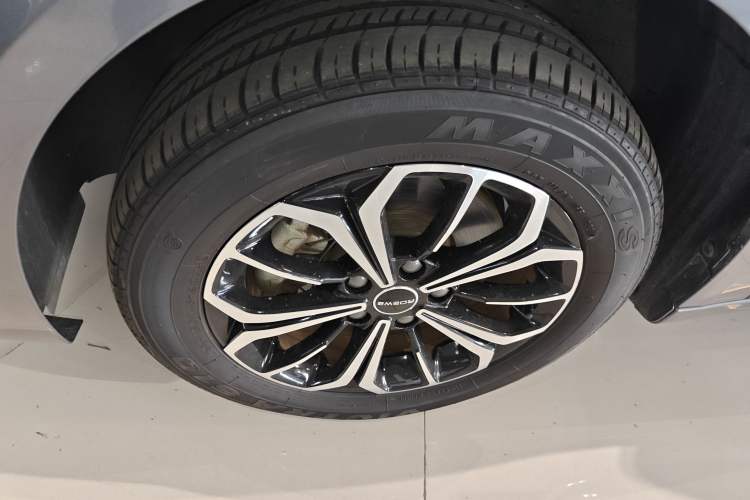 Used Roewe i6 MAX New Energy 2021 EV 500 Skyroof Deluxe Edition Exterior 4