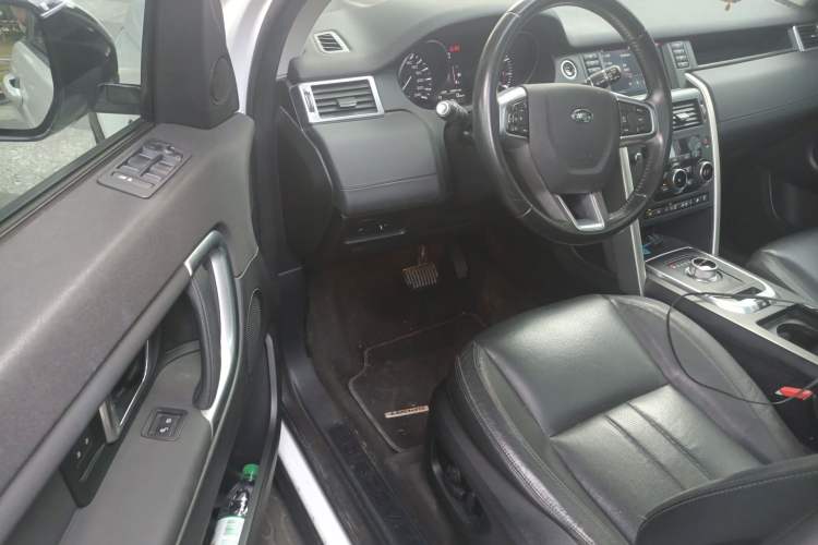 Used Land Rover Discovery Sport 2016 2.0T HSE Driver Seat