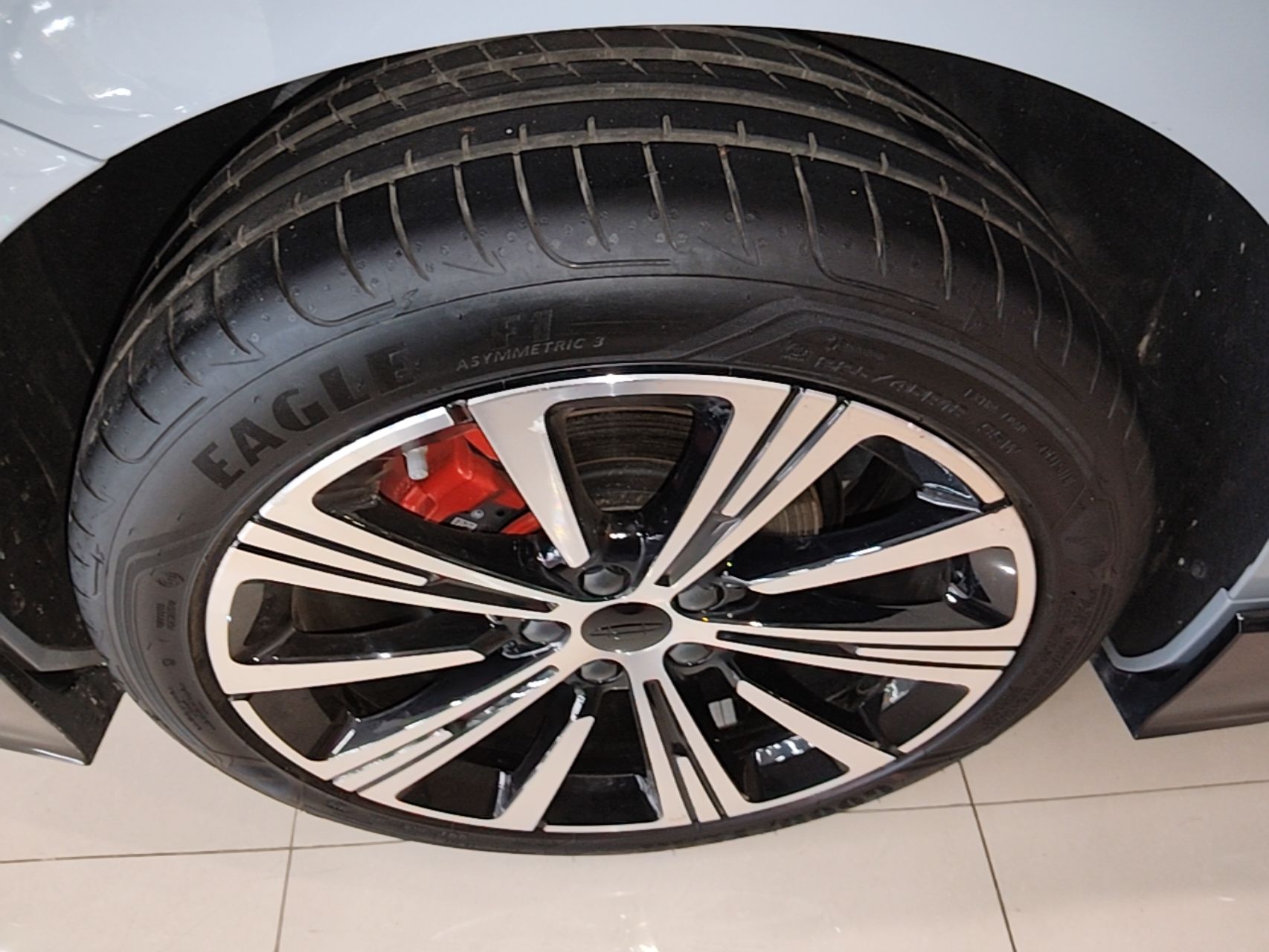 Geely Auto Preface 2025 Dongfang Yao 2.0TD Moonlight Edition — снимка 11