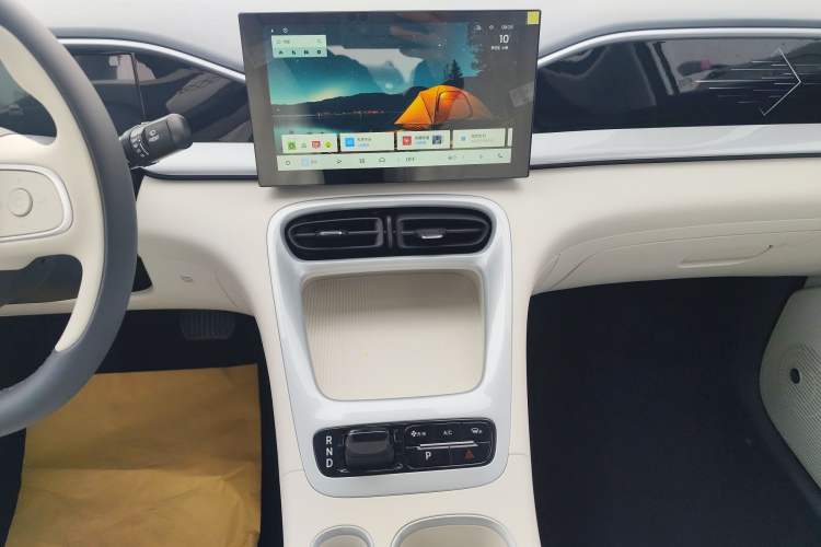 Used Geely Galaxy Geome 2026 Model 310km Youth Edition
