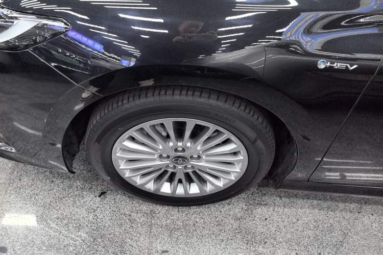 Used Toyota Camry 2024 Dual-Motor 2.0 HGVP Luxury Edition Left Front Wheel Hub