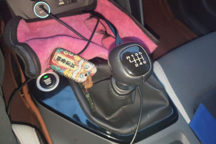 Used Baojun RC-6 2019 1.5T Manual 24-Hour Online Luxury Version