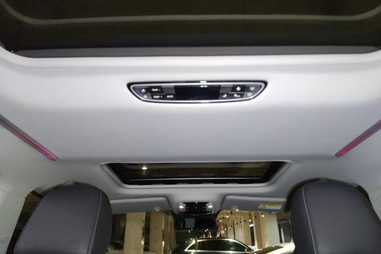 Used GAC Trumpchi M8 2023 Lingxiu Series 390T Prestige Edition