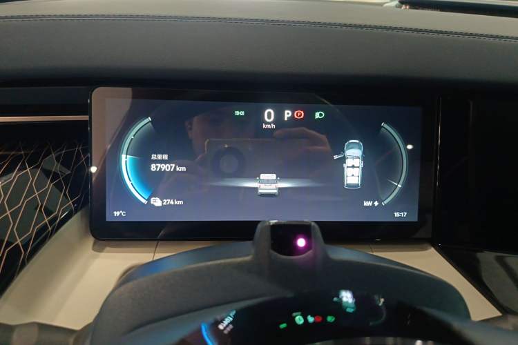 Used Zeekr 009 2022 WE Edition Instrument Cluster