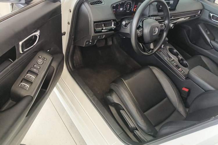 Used Honda Integra 2023 240TURBO CVT Leading Edition

