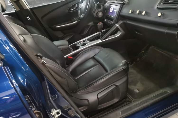 Used Renault Kadjar 2016 2.0L Two-Wheel-Drive Luxury Edition