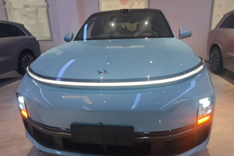 Used Li Auto L8 2025 Ultra Smart Refreshed Edition Front