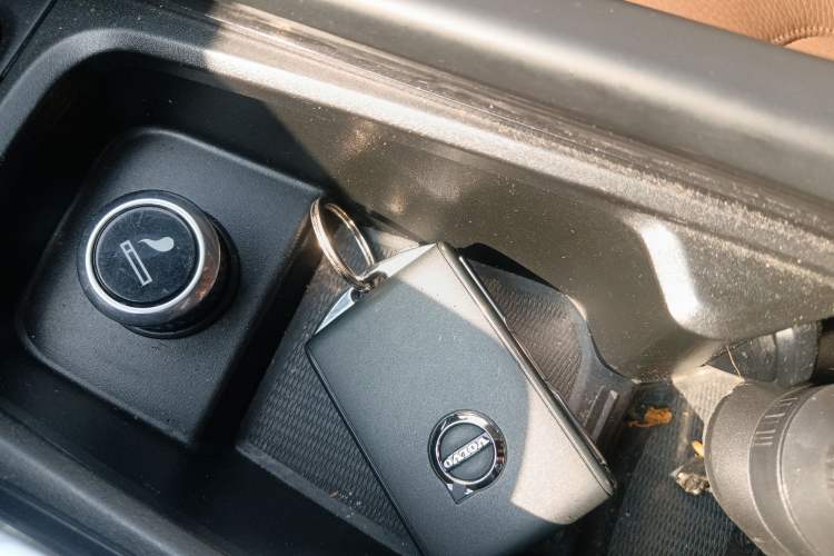 Used Volvo XC90 2019 T6 Zhiyi Edition 7-Seater China VI Standard