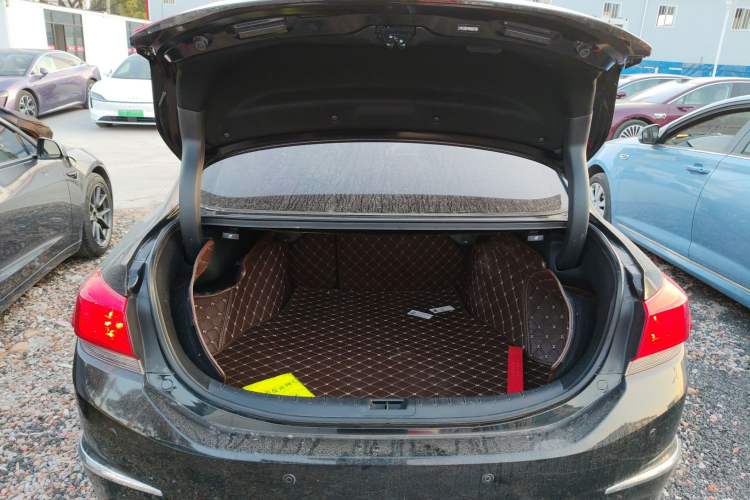 Used Honda Spirior 2017 2.0L Comfort Edition Trunk