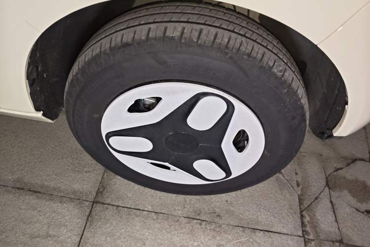 Used Geely Galaxy Panda 2025 210 km – Yuanqi Bear
