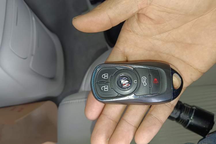 Used Buick GL8 2022 ES Landtrek 653T Comfort Edition
