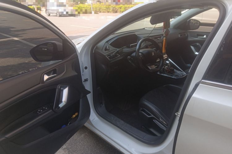 Used Peugeot 308 2016 230THP Automatic Luxury Edition
