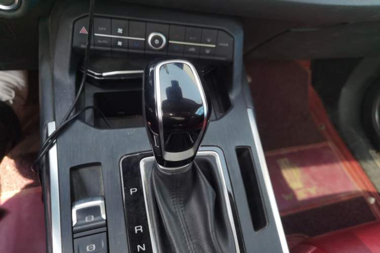 Used Wey VV5 2017 2.0T Flagship Edition
