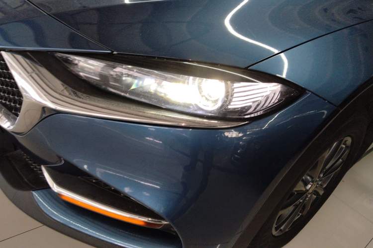 Used Mazda CX-4 2020 2.0L Automatic Two-Wheel Drive Blue Sky Dynamic Edition Left Front Headlight