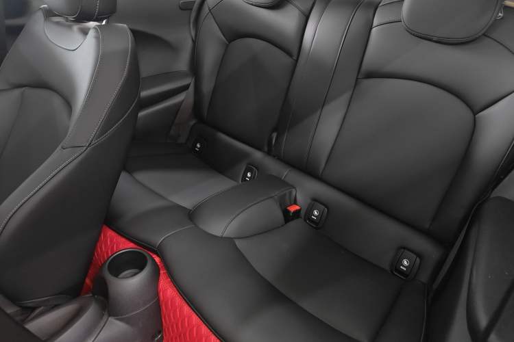 Used MINI 2021 1.5T COOPER Classic Edition