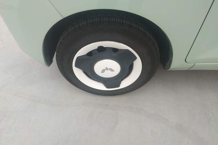 Used Wuling Hongguang MINIEV 2021 Macaron Fashion Model Lithium Iron Phosphate